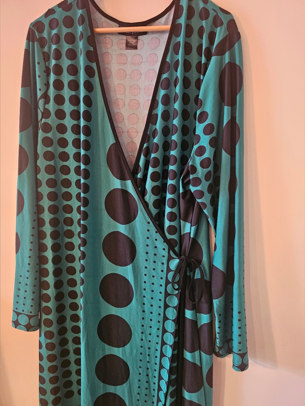 Ashley Stewart Green Black Dot Geometric Faux Wrap Dress Plus 3x - Picture 5 of 9